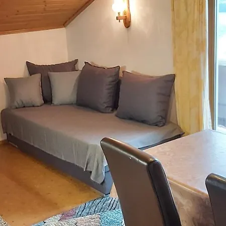 Haus Johanna * Κίτσμπουελ